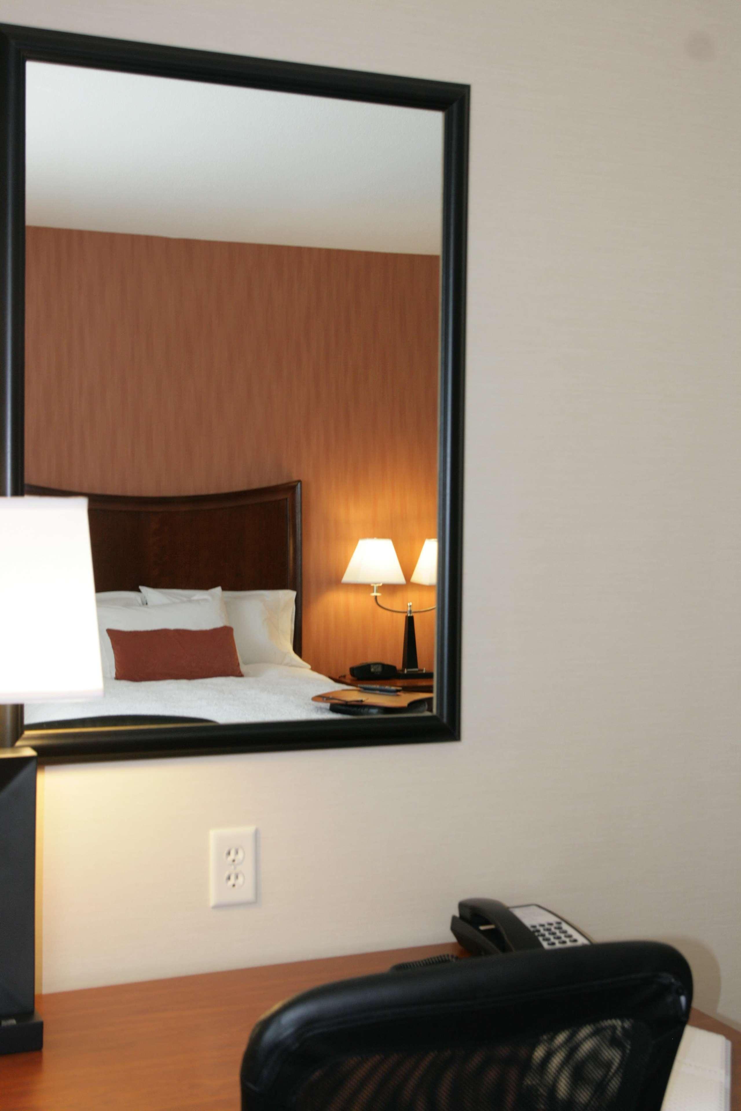 Hampton Inn & Suites Folsom Δωμάτιο φωτογραφία