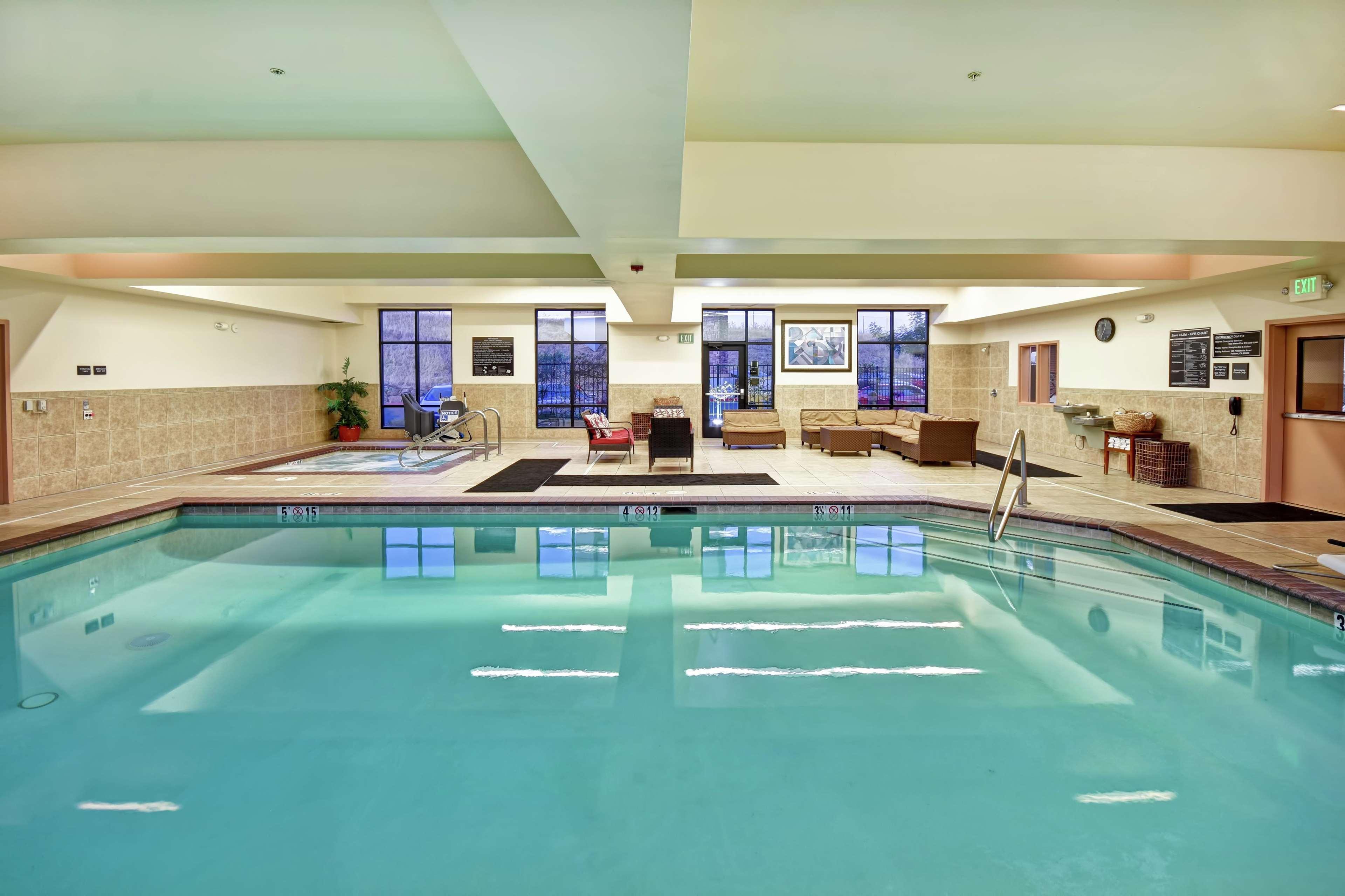 Hampton Inn & Suites Folsom Εξωτερικό φωτογραφία