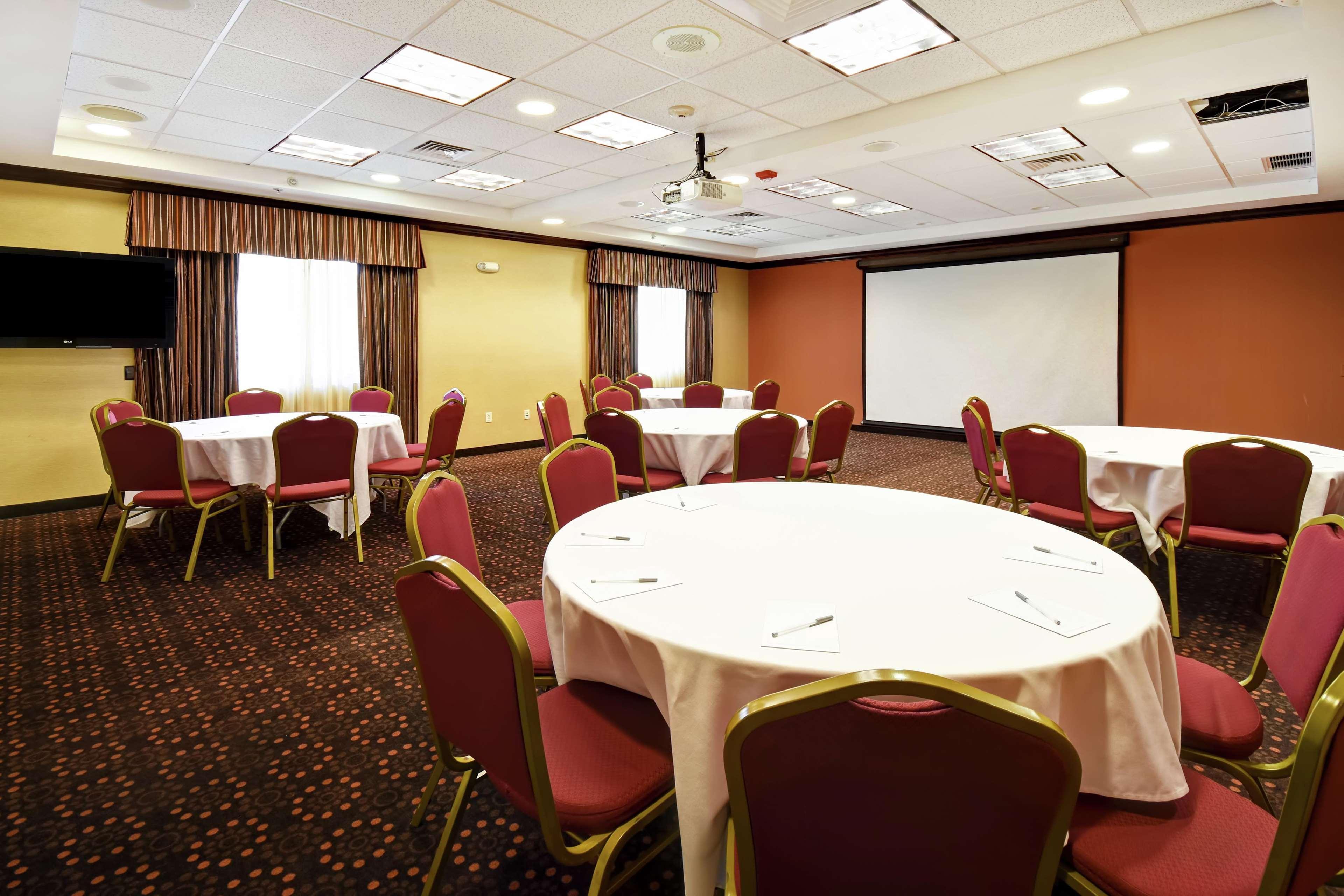 Hampton Inn & Suites Folsom Εξωτερικό φωτογραφία