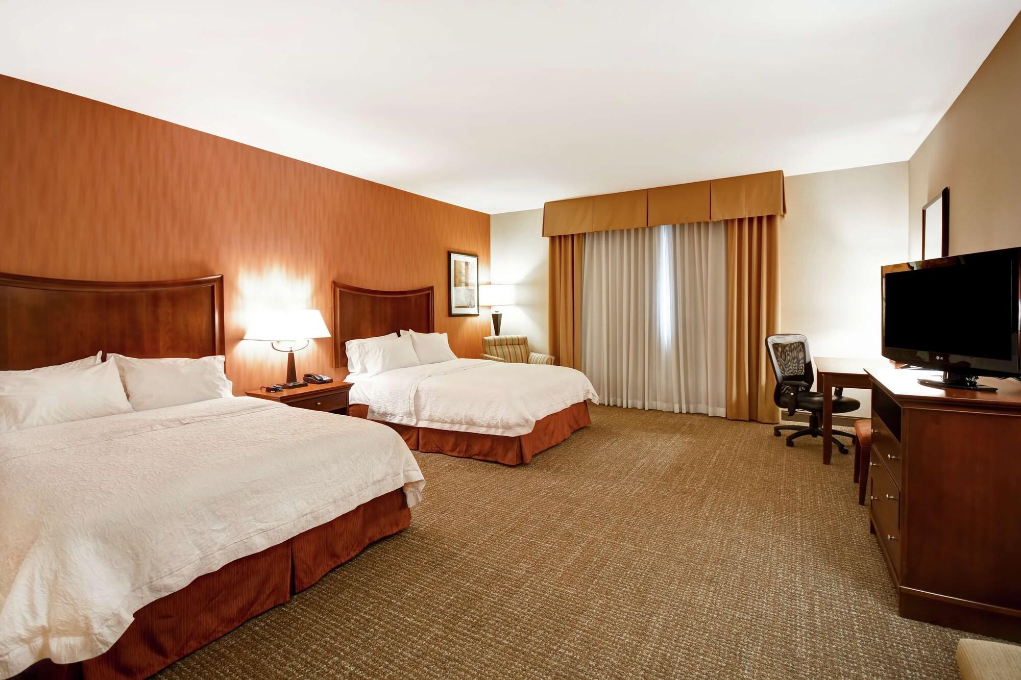 Hampton Inn & Suites Folsom Εξωτερικό φωτογραφία