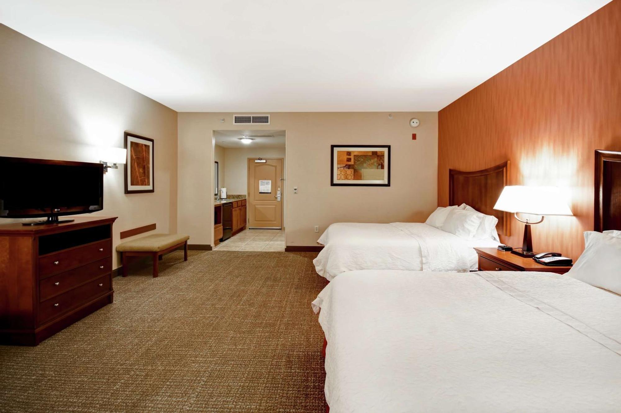 Hampton Inn & Suites Folsom Εξωτερικό φωτογραφία